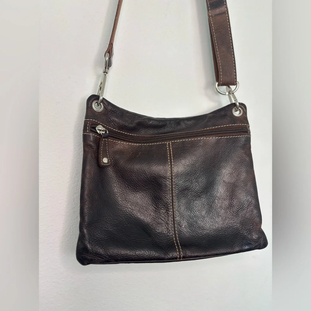 FOSSIL AUTHENTIC GENUINE LEATHER CROSSBODY SATCHEL MESSENGER BAG